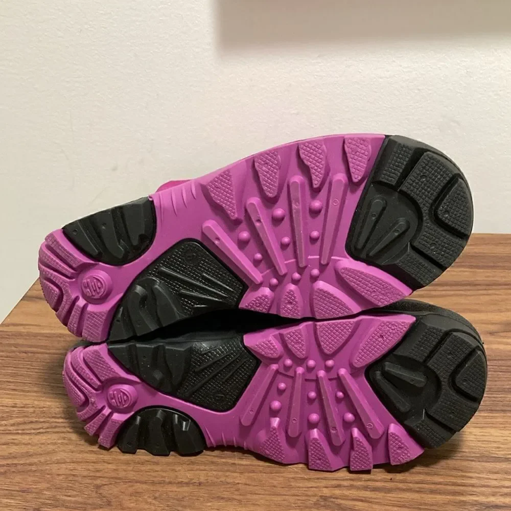 Kamik Women’s Rocket Waterproof Snow Boot. Magenta/Black. Size 6M